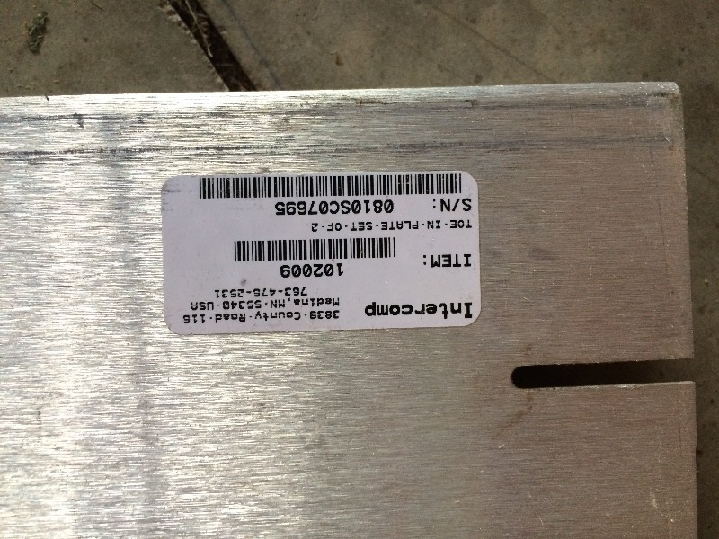 lot 69 image: Intercomp Tow Plates   lightly used    lot of 2