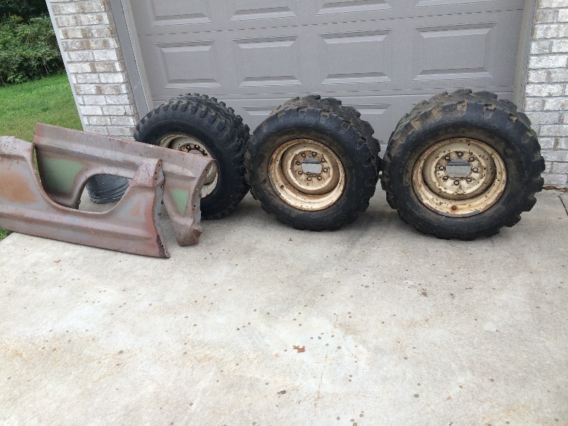 lot 94 image: Large Lot of FORD Pick-up Parts from 1967 - 1972   TAKE ALL at your price   View all Pictures for more details