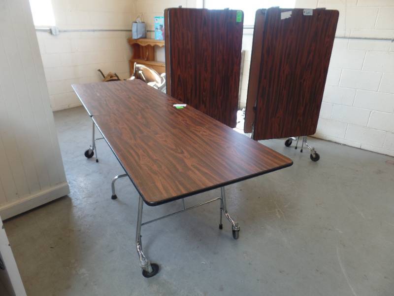 Folding Banquet Tables