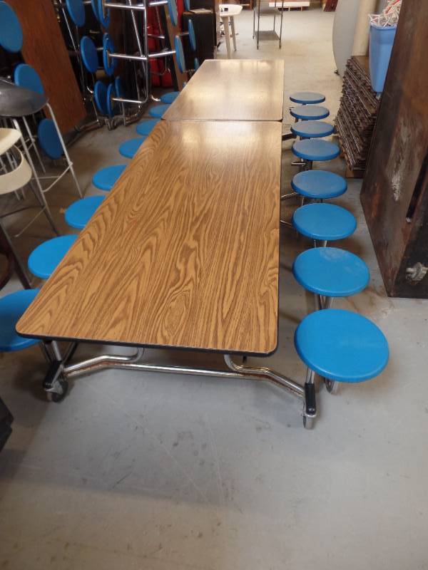Cafeteria Seating