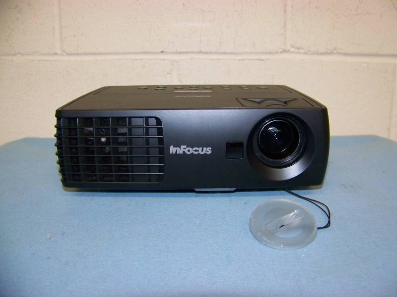 lot 17 image: InFocus, IN1110, DLP Projector with HDMI Input, Remote Control, Cables and Travel Bag