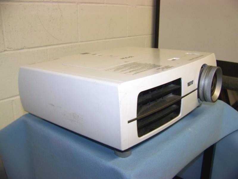 lot 19 image: Epson, PowerLite, Home Cinema, 6500UB, LCD Projector with (2) HDMI Inputs