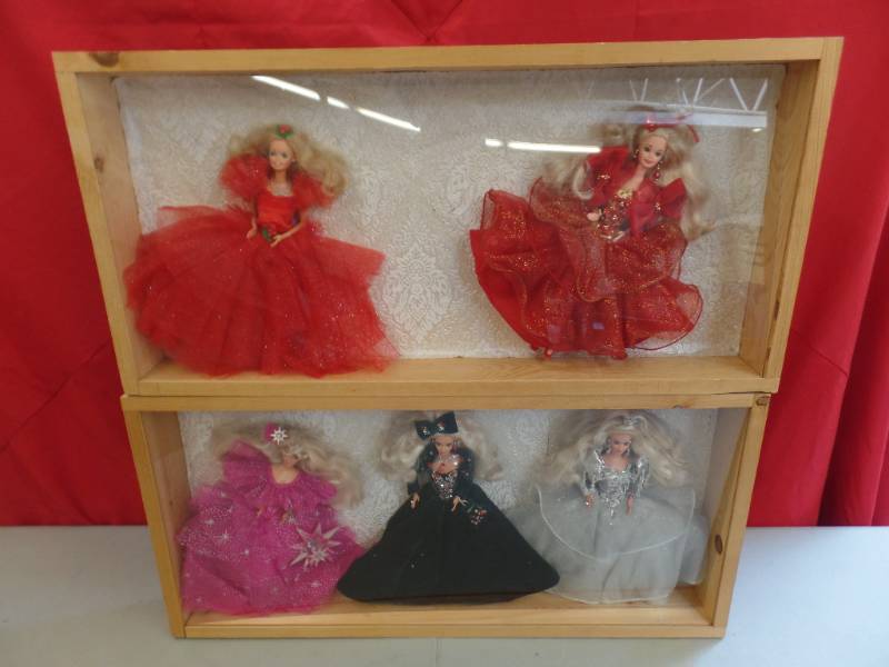lot 701 image: Barbie Shadow Boxes