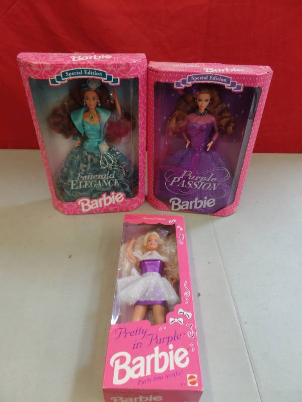 lot 716 image: Barbie Collection -Featuring Special Edition