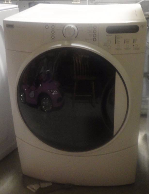 lot 4 image: Kenmore Elite Smartheat Electric Dryer