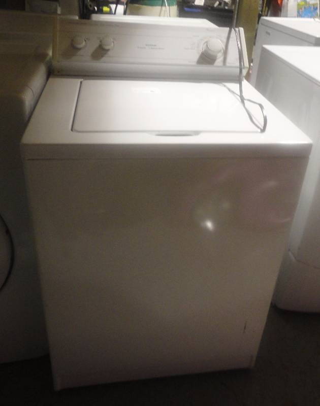 lot 5 image: Whirlpool Ultimate Care Washer