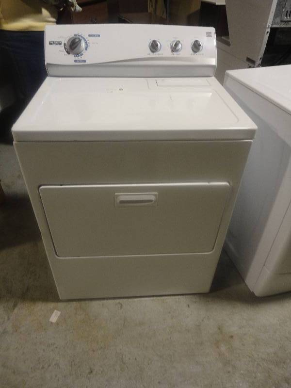 lot 8 image: Kenmore Electric Dryer