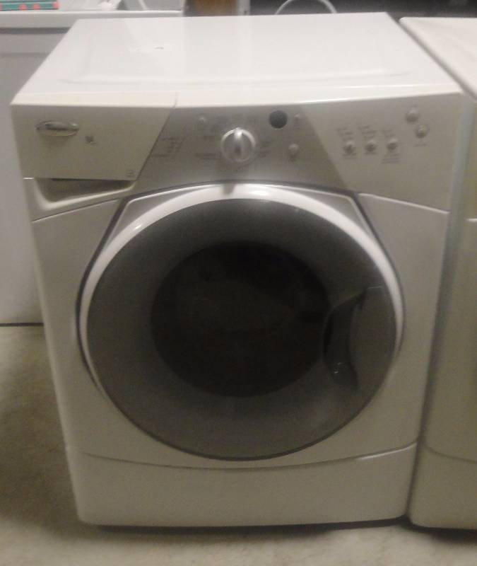 lot 9 image: Whirlpool Duet Sport Washer