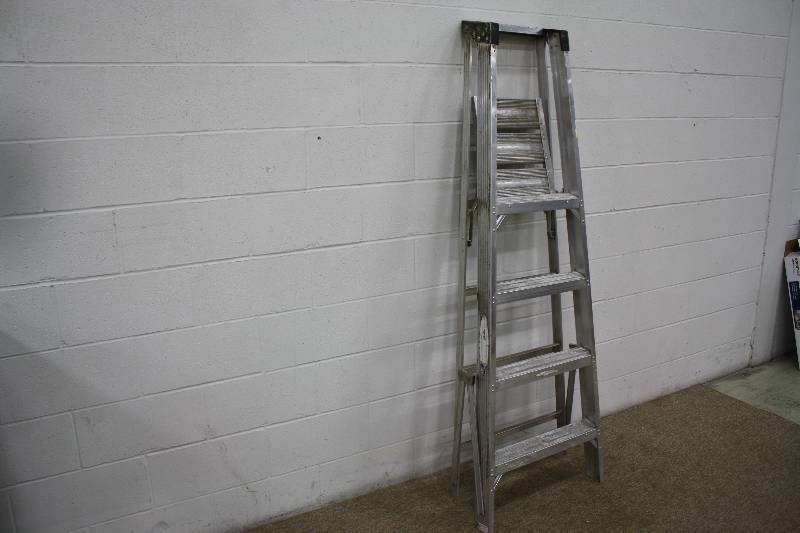 lot 49 image: 6 ft. Metal Werner Ladder