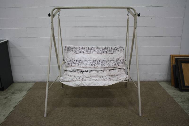 lot 102 image: Outdoor Swing Bench