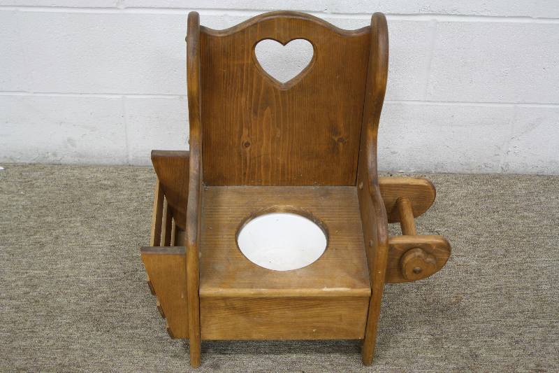 lot 31 image: Vintage Kids Potty Training Chair