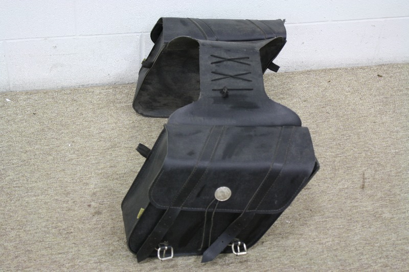 lot 17 image: Saddle Bags