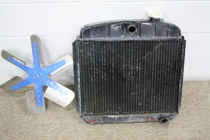 lot 19F image: 1955 Radiator with Fan