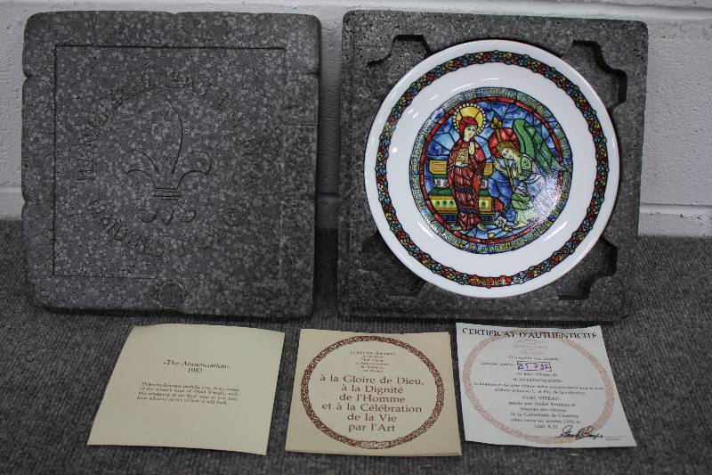 lot 30D image: 8th Issue of Noel Vitrail Premier Edition