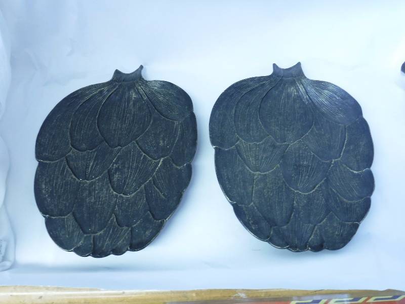 2 Pier 1 Decortive Leaf Plates