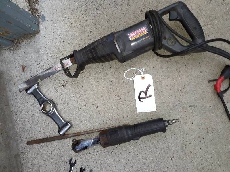Sawzall, pneumatic ratchet, Jigsaw
