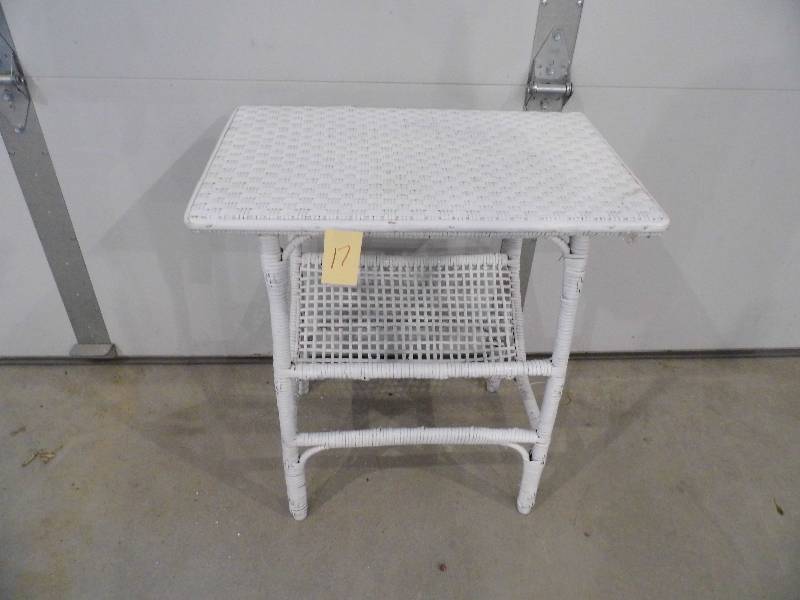 Wicker Table