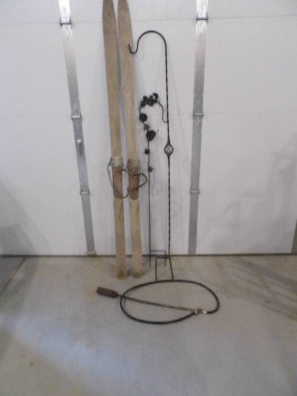 Skis - Sheppards Hooks - Torch