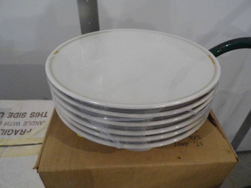 12 - Deep Rim Plates