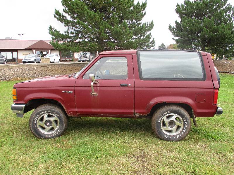 89 Ford Bronco II XL