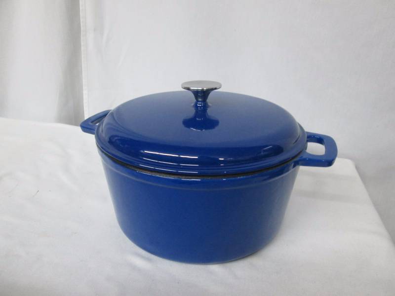 Chefs Mark 6-Qt. Porcelain Enamel Cast Iron Dutch Oven