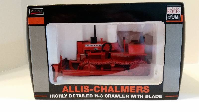 lot 4H image: SpecCast Classic Series 116 Scale Allis Chalmers H-3 Crawler
