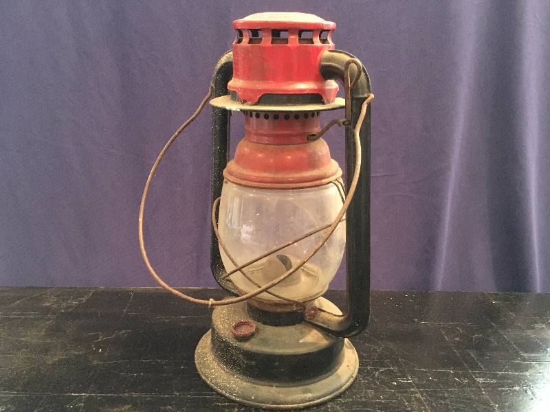 Vintage Kerosene Lantern