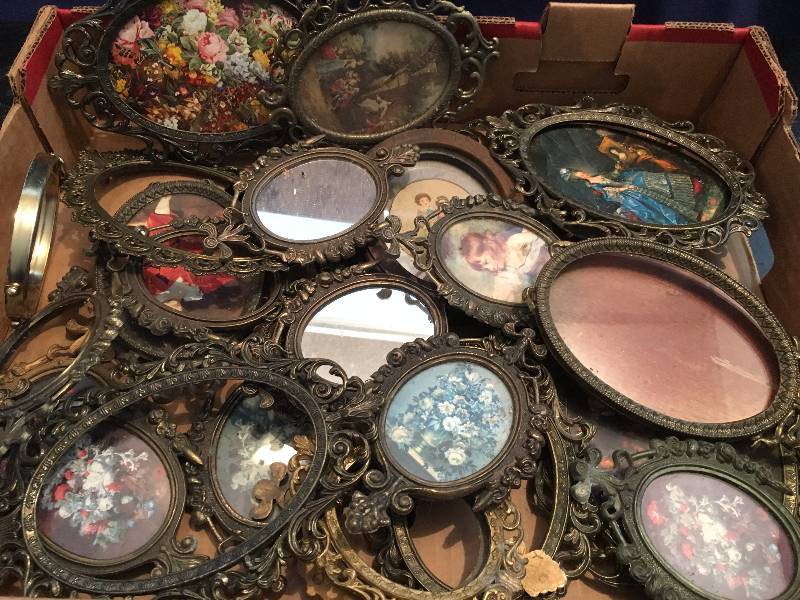 23 Ornate Picture Frames