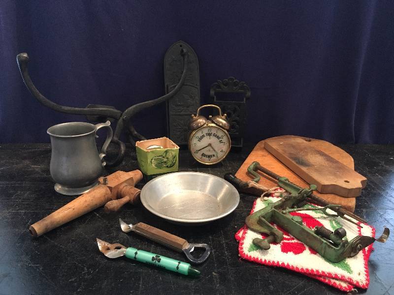Very Nice Apple Peeler and lots more