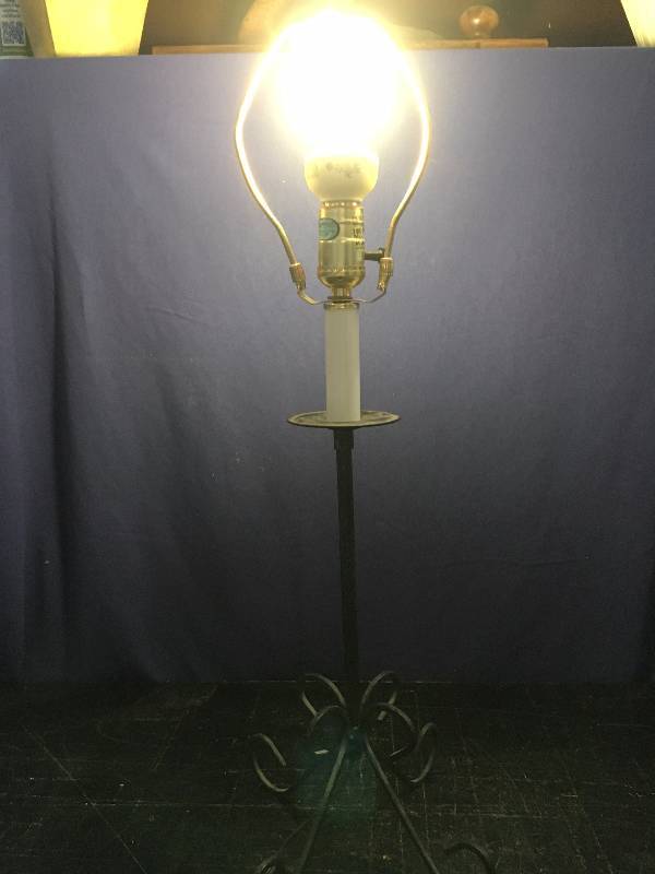 Attractive Working Lamp