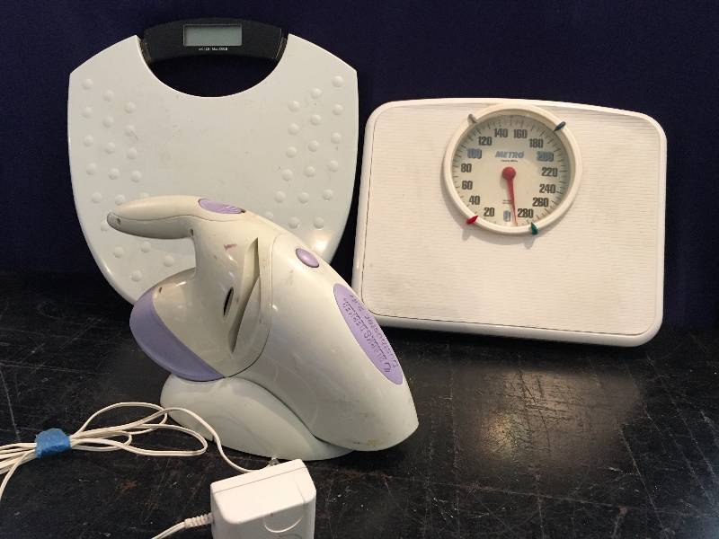 Scales and Mini Vac
