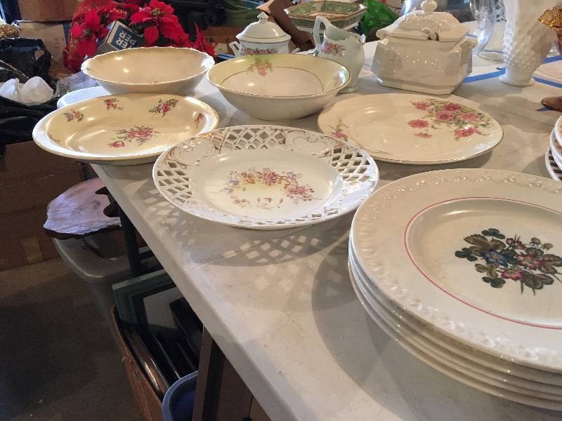 Miscellaneous Vintage Dishes