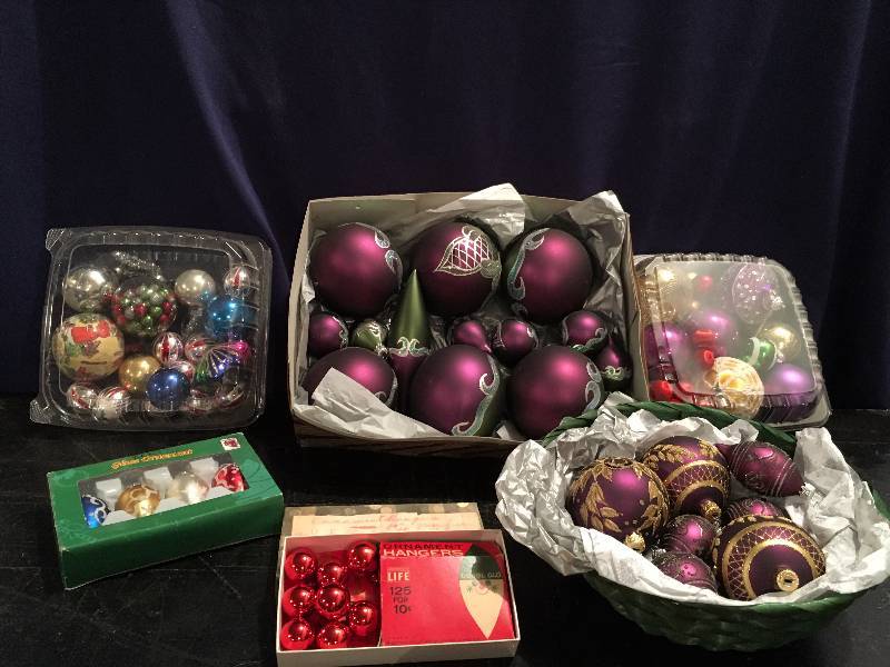 Amazingly Beautiful Vintage Christmas Tree Ornaments