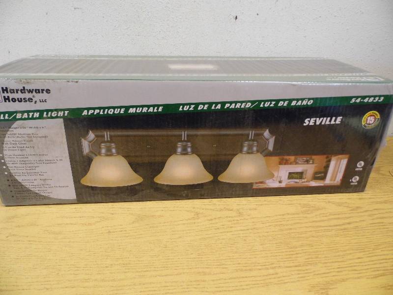 Seville WallBath