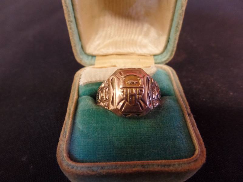 Class Ring