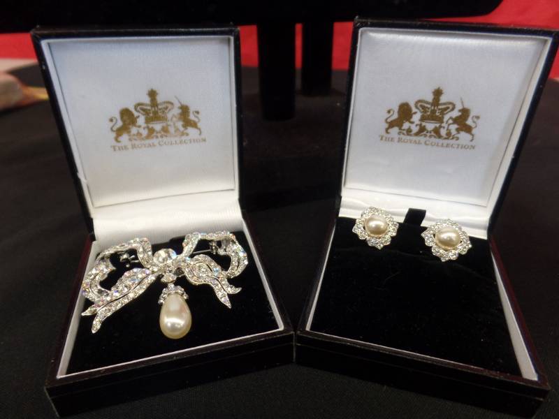 Costume Jewelry - BLING