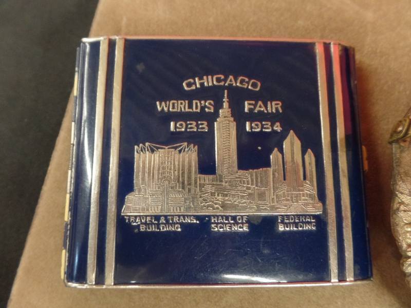 Worlds Fair Cigaret Holder and Ash Tray