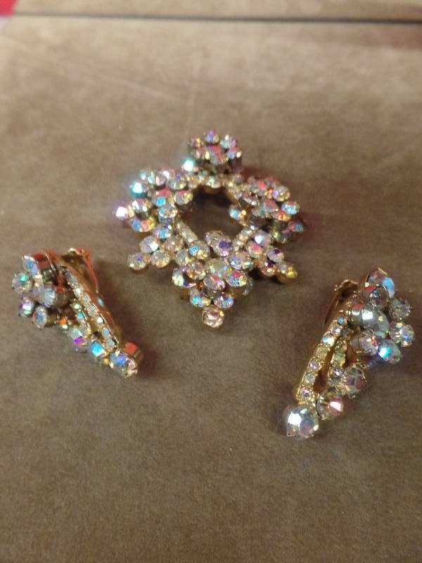 Vintage Rhinestone Jewelry