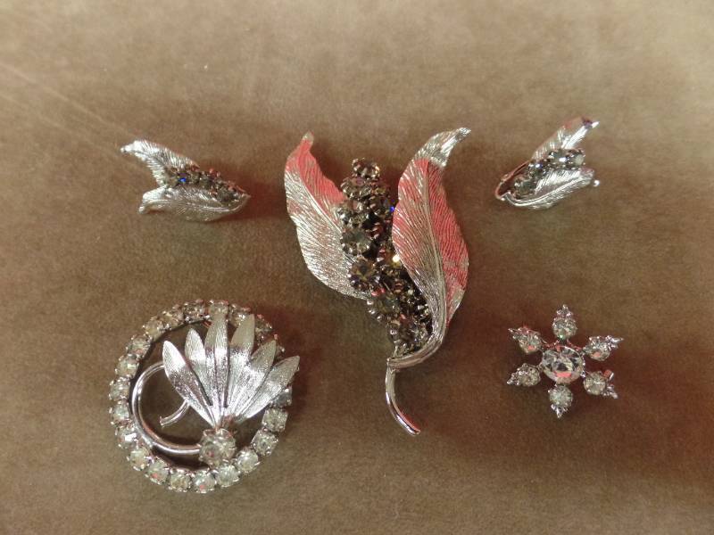 Vintage Rhinestone Jewelry
