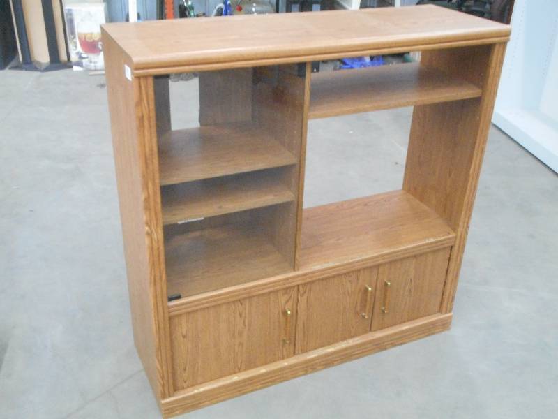4ft Wooden Entertainment Center Wit...