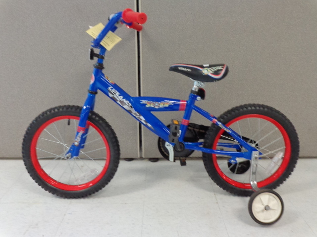 lot 29 image: Blue Storm Upland Bike