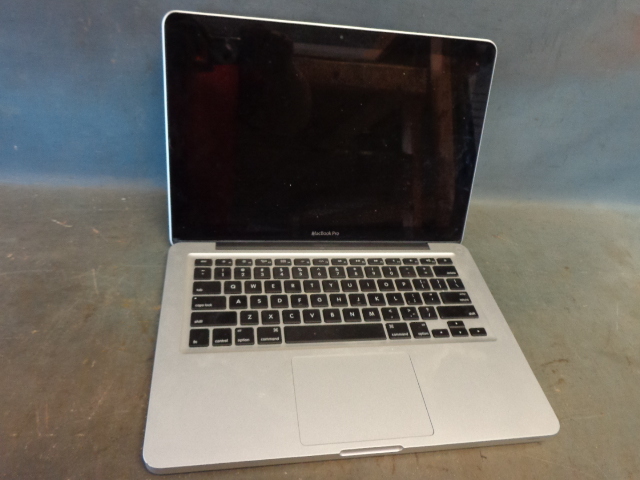 lot 19 image: Lap Top