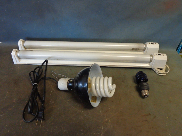 lot 26 image: Lighting
