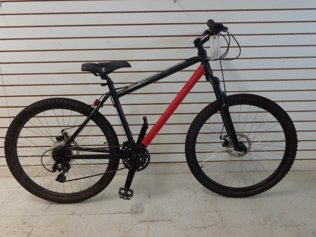 lot 50 image: Mountain Bike
