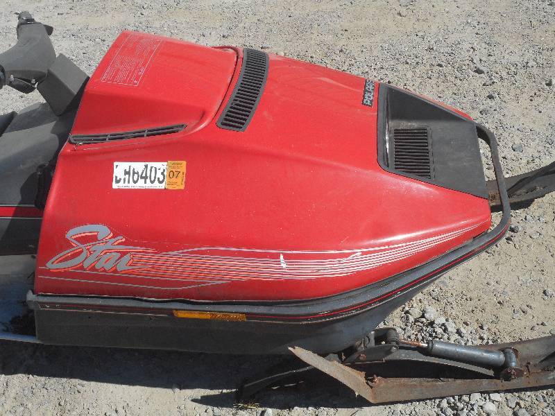 1986 Polaris Star Snowmobile, 240cc... LE September Consignments 4