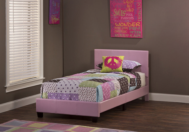lot 147 image: Hillsdale Springfield Twin Bed  Pink