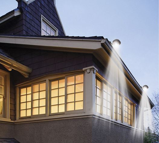 lot 31 image: Solar-Powered Outdoor Gutter Lights 2-Pack
