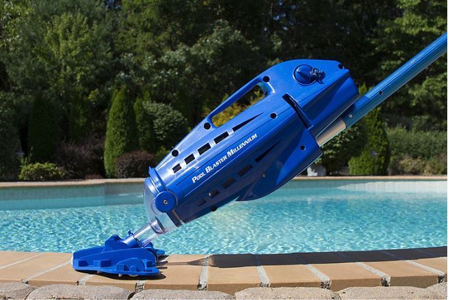 lot 43 image: Pool Blaster Millenium