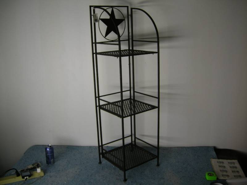 Metal Star 3 Tier Linen Shelf