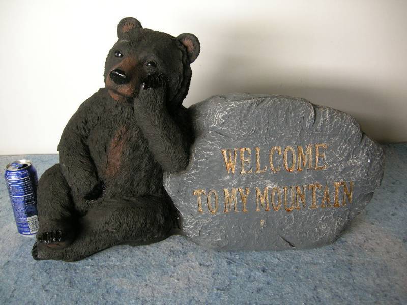 Welcome to Mountain Bear Figure